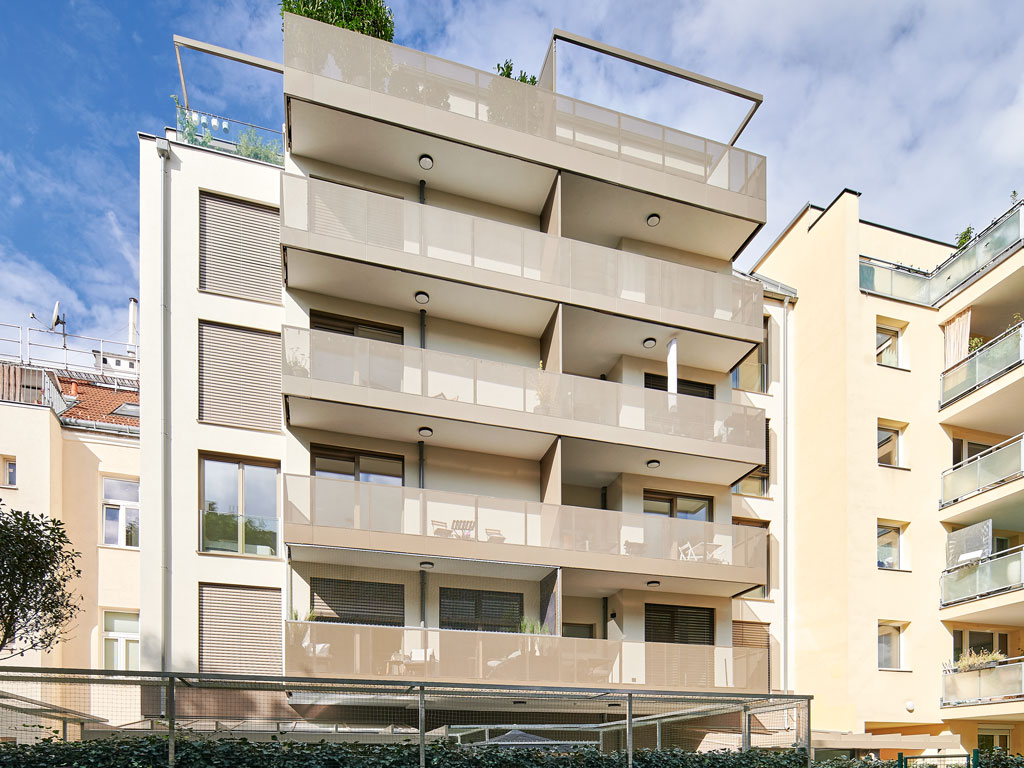 Lienfeldergasse Hofansicht - LCB Planung GmbH, Foto: Toni Rappersberger